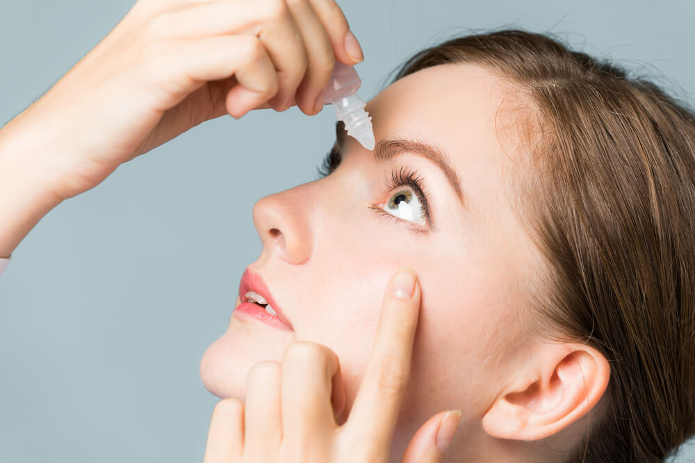 ESSENTIAL WINTER CARE TIPS FOR DRY EYES